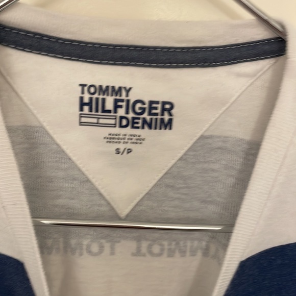 Mens Tommy Hilfiger t-shirt - Picture 3 of 3